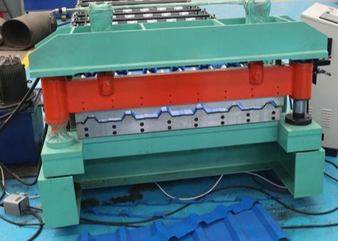 Çinko Renkli Çelik Ibr Kiremit İçin Trapez Metal Çatı Kaplama Levhası Rulo Şekillendirme Makinesi