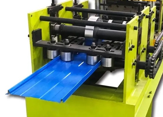 Ayakta Dikiş Selflock Rulo Şekillendirme Makinesi 3kw Şekillendirme Metal Kaplama Haddeleme