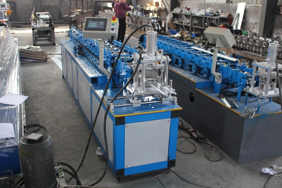 1mm Çelik Galvanizli Delta Panjur Kapı Rulo Şekillendirme Makinesi