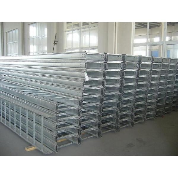 90 - 600mm Profil Genişliği Kablo Kanalı Rulo Şekillendirme Makinesi 7.5KW Motor Yüksek Hız