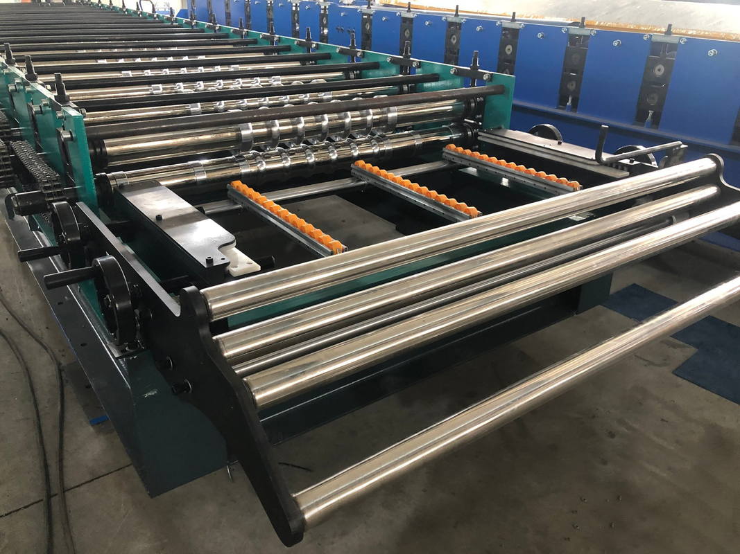 Çatı Rulo Şekillendirme Makinesi 7/8 '' Oluklu Çatı Sayfası Yapma Makinesi