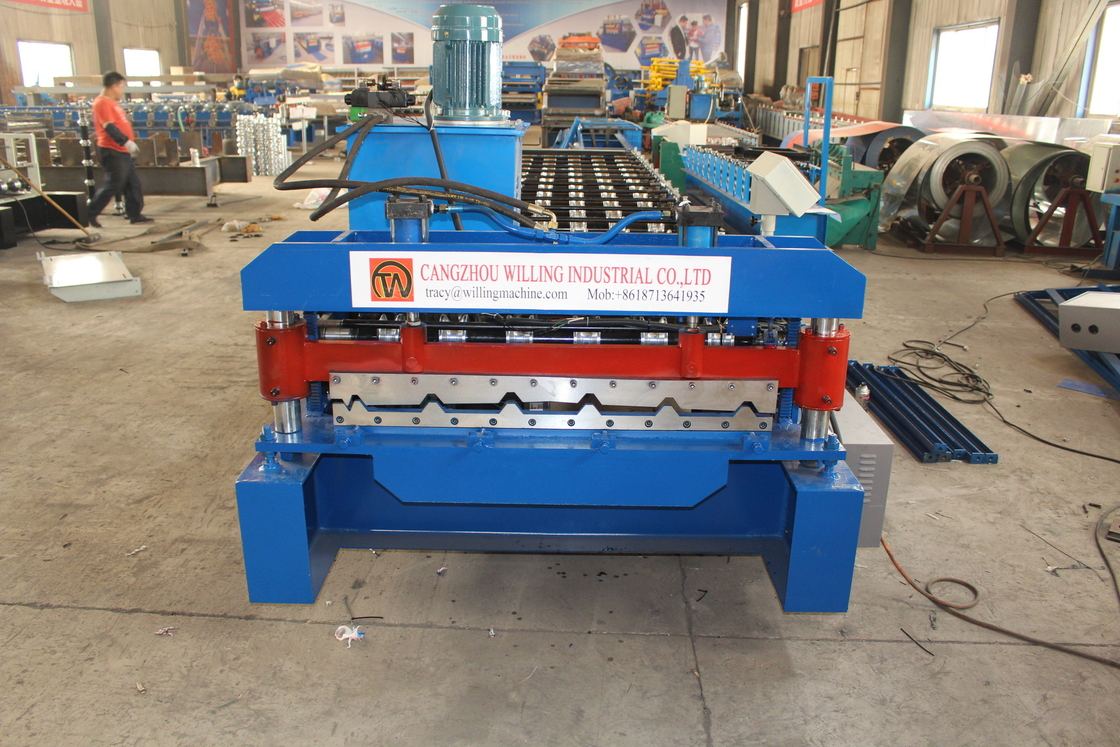Fabrika Fiyatı 2.5T Duvar Paneli Rulo Yapım Makinesi 50mm Çapa Çaprazlı Hidrolik Kesme