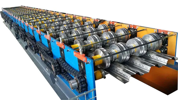 22KW Motor Gücü Çelik Zemin Kaplaması Rulo Şekillendirme Makinesi 10-12m / Dak