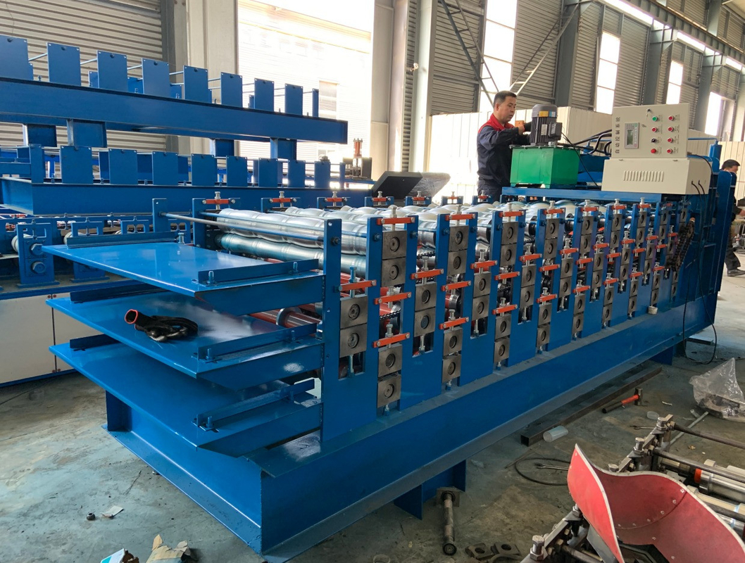 Yüksek Verimli Çift Katlı Rulo Eski Çift Katmanlı Rulo Şekillendirme Makinesi 380volt