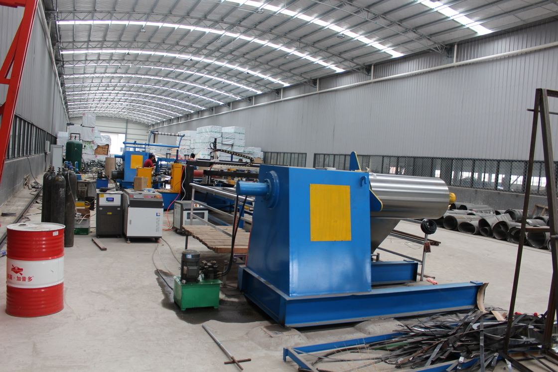Yüksek Hızlı 1.5mm-3mm Kalınlık Dilme Üretim Hattı Çelik Rulo 30m / Dak