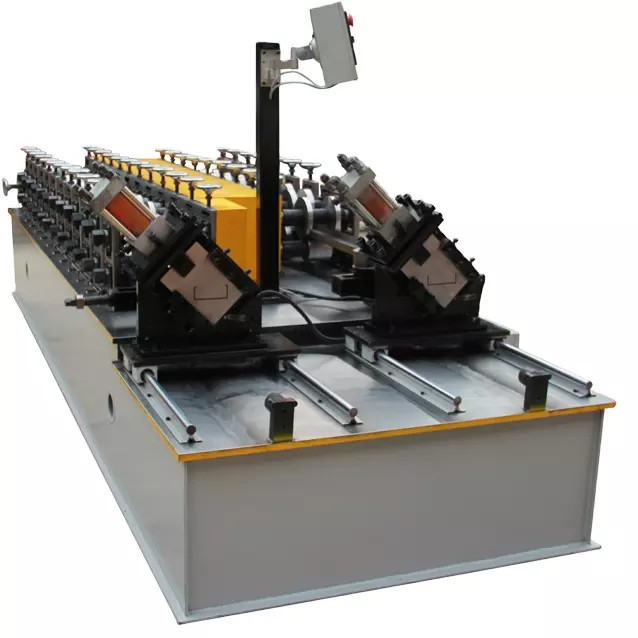 Hafif Ölçüm Keel C U OMEGA Stud And Track Roll Forming Machine Çatı Çubuğu Pres U Stud C Kanalı