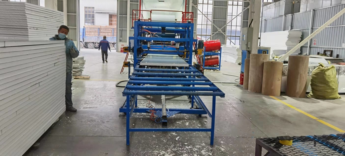 30-300 mm Kalınlık Eps Kaya Yün Sandviç Panel Ürün Lini Soğuk Depolama Odası Duvar Panelleri için
