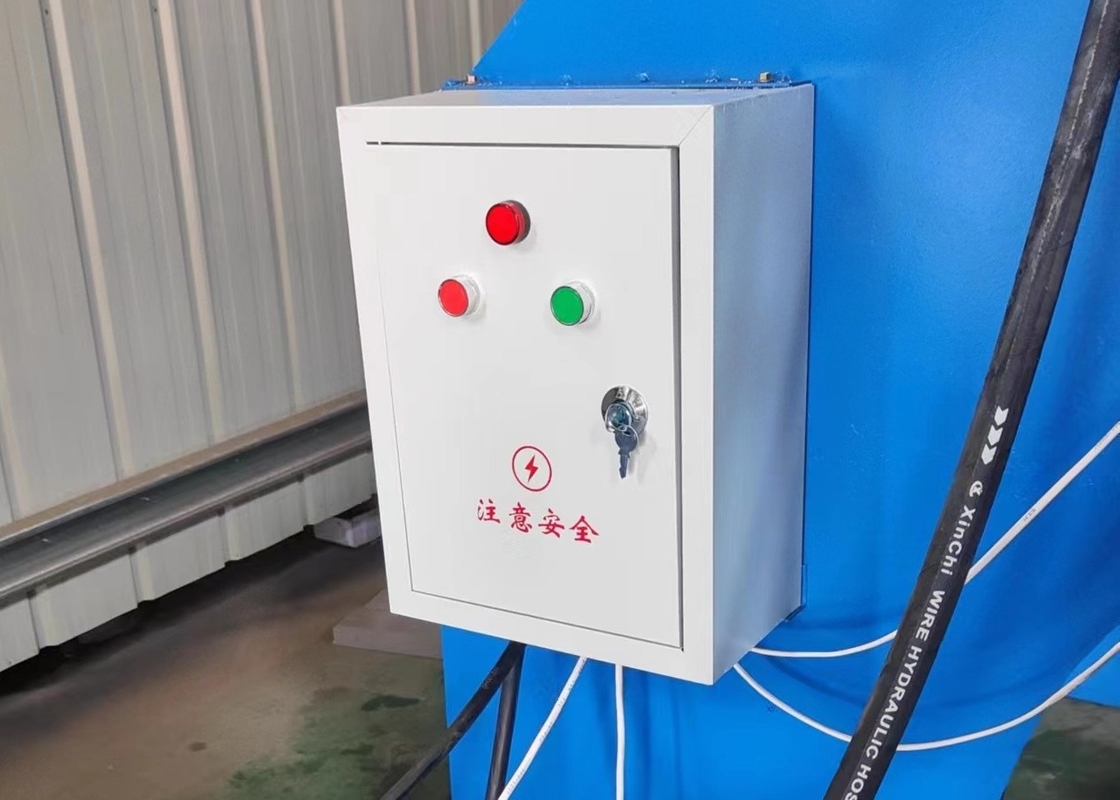 Düğme ve ayak anahtarı ile Voltaj 380V / 50HZ Hidrolik bükme makinesi