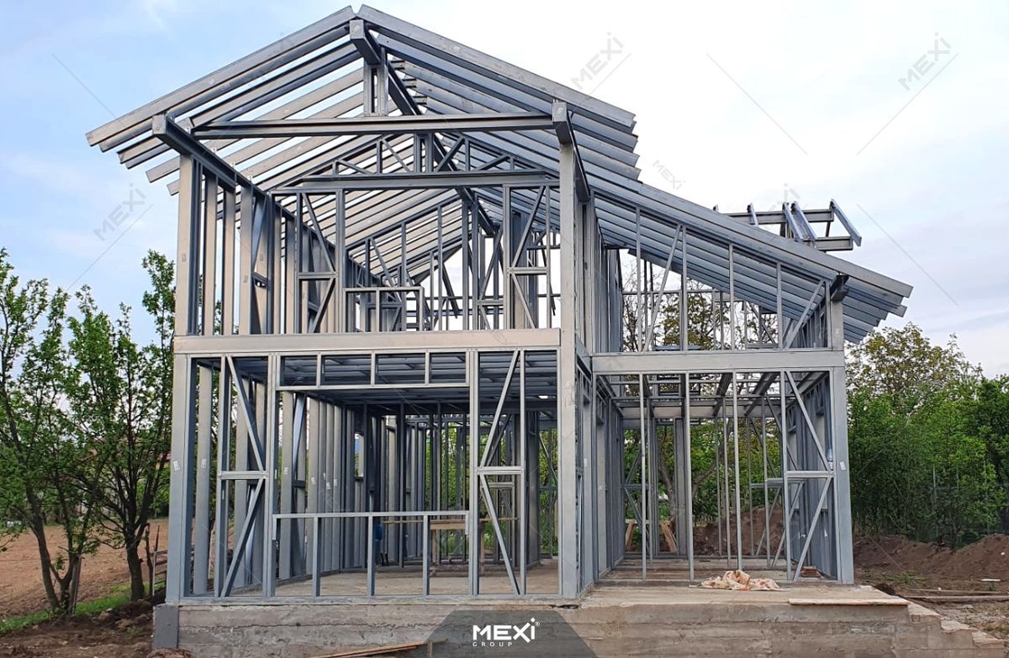 0.75mm C89 Hafif Ölçümlü Çelik Villa Roll Forming Makine Galvanize için