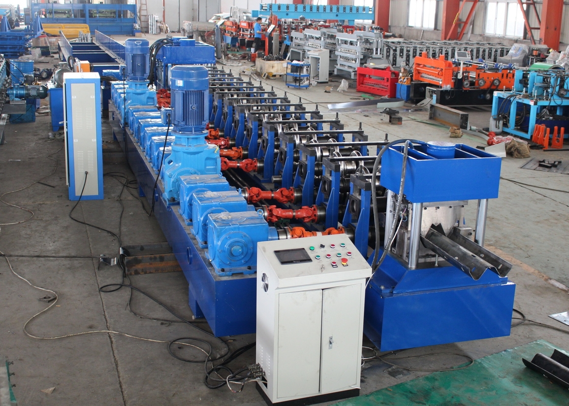Verimli 26T Otoyol Koruma Çitleri Rol Formasyon Makinesi Sünnet HRC58-62 Plated Chrome Roller ile