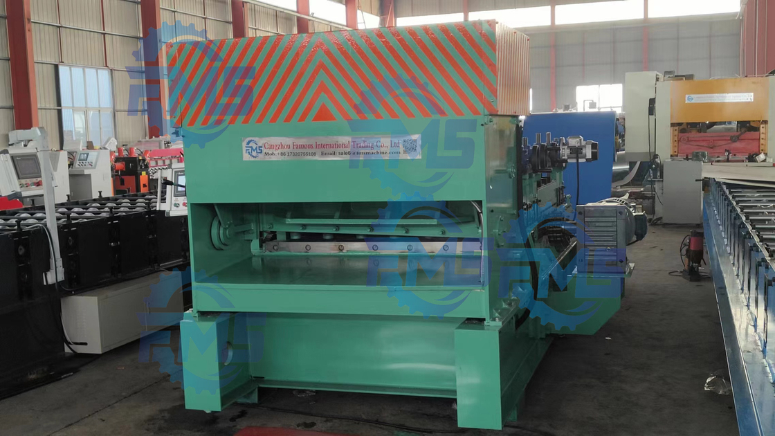 PLC Kontrolü Uzunluğa Kesme ve 4KW Forming Motoru ile Kesme Çizgisi 0,3-4mm