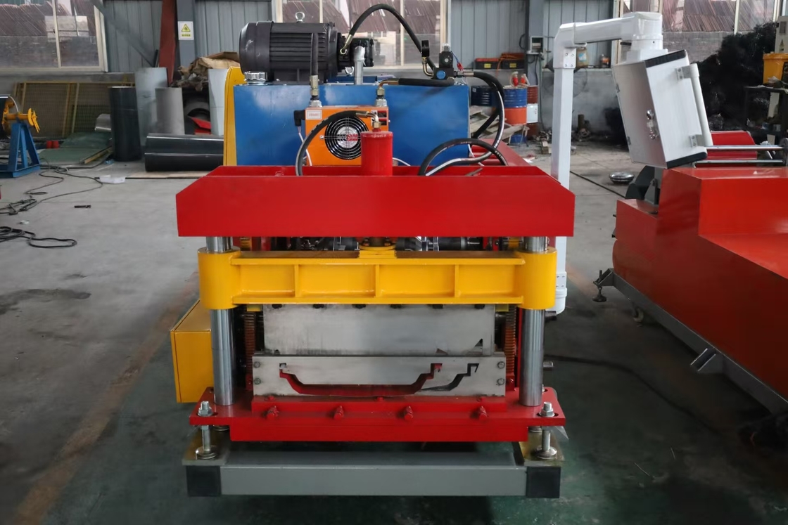 Taşınabilir Snap Lock Standing Seam Roll Forming Machine 0.3-0.8mm Kalınlığı için