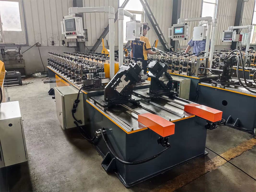 Ayarlanabilir Tipi CU Stud ve Truss Light Gage Steel Keel Roll Forming Makine İnşaat Malzemeleri için
