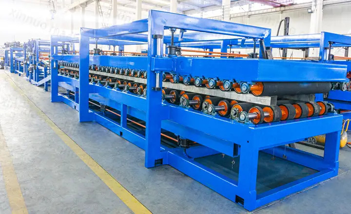 Tam Otomatik Eps Sandviç Panel Yapma Makinesi Sandviç Panel Rulo Yapma Makineleri Üretim hattı