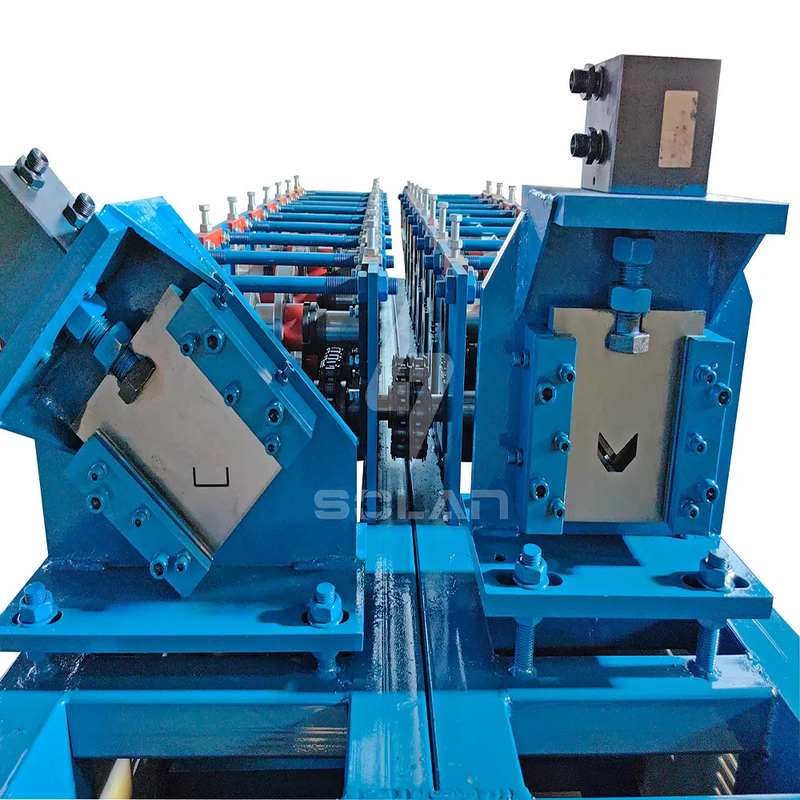 Yüksek Hızlı Bıçaklama Bıçaklı C U Stud ve Track Roll Forming Makinesi