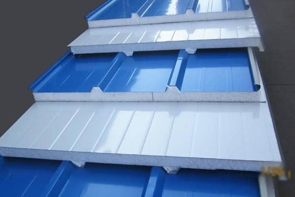 Yüksek Hızlı EPS Rockwool Sandwich Çatı Panele Üretim hattı İnşaat için