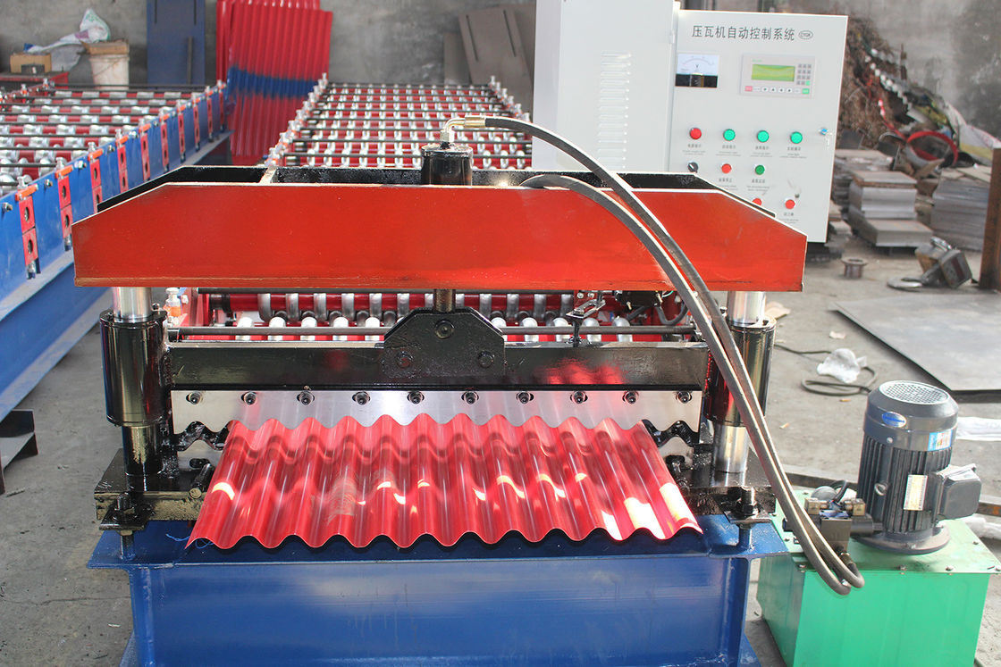 380v 50hz dalgalanmış Çatı Yaprakları Rulo Formasyon Makinesi Sabit Performans Uzun Yaşam Süresi