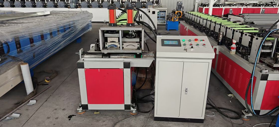 2025 Yeni Tasarım Metal Piket Çit Rulo Formasyon Makinesi Çit Çizgisi Amerika Tarzı