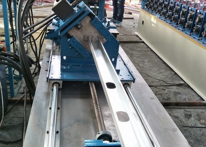 Özelleştirilebilir Çift Satırlı C U Stud Ve Track Roll Forming Makinesi Hızı 10-25m/Min