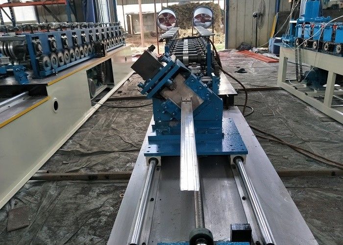 Özelleştirilebilir Çift Satırlı C U Stud Ve Track Roll Forming Makinesi Hızı 10-25m/Min