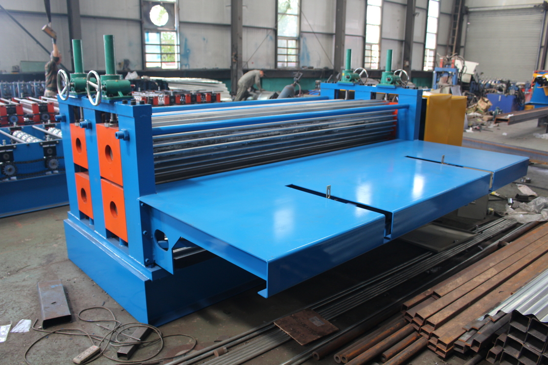 Çinko Varil Oluklu 0.12mm Metal Çatı Kaplama Sayfası Şekillendirme Makinesi Yüksek Doğruluk