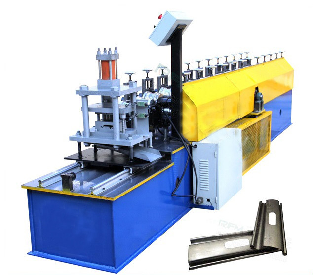 Alüminyum Kepenk Kapı Haddeleme Makinesi 380V 50Hz Yüksek Dereceli No.45 Dövme