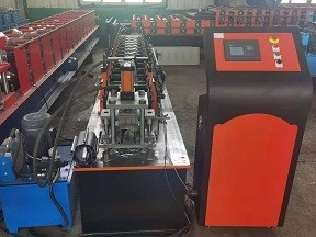 Özelleştirilmiş kabartma tasarımı ile Panjur çıta Rulo Şekillendirme Makinesi