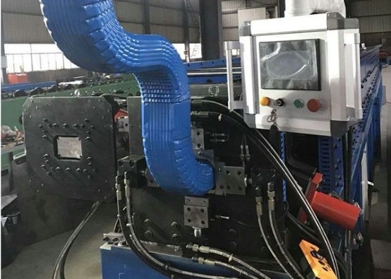 Tam Otomatik İniş Borusu Rulo Şekillendirme Makinesi Aşağı Boru Yapımı