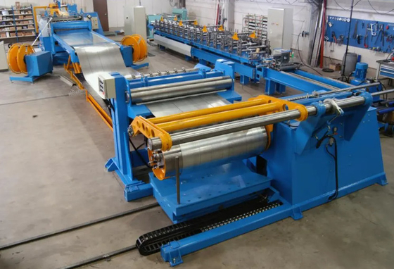 Boy Kesme Hattı Makinesi ile ISO Kesme Hattı Çelik Rulo Kesme Makinesi 40kw