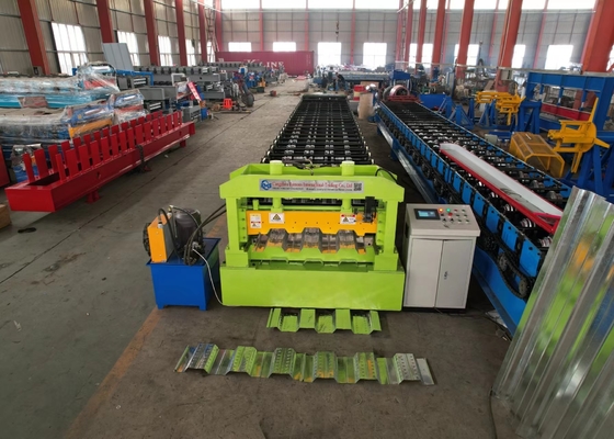 Trapez Profil Galvanizli Çelik Zemin Güverte Rulo Şekillendirme Makinesi 4kw
