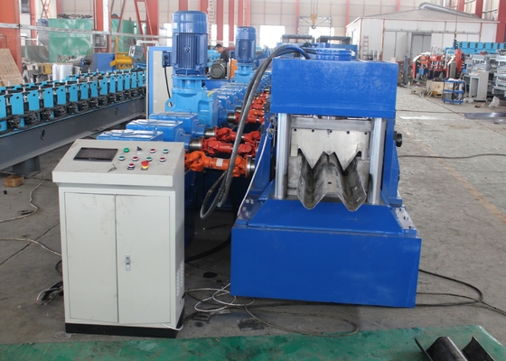 80mm Roller Diameter Highway Guardrail Roll Forming Machine 350Mpa Üretim Gücü ile