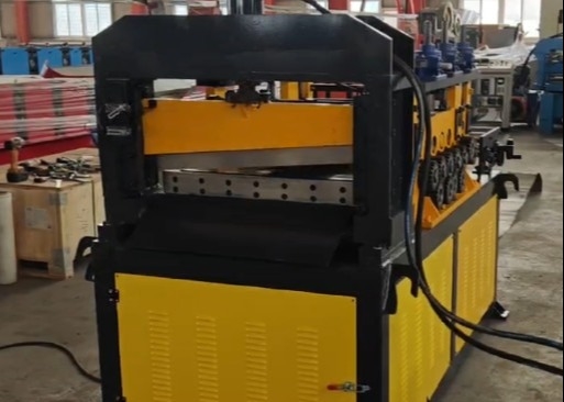 PLC Kontrolü Metal Yaprak Uzunluğa Kesme Ve Kesme Hattı 0.3-4mm 600-1500mm Max