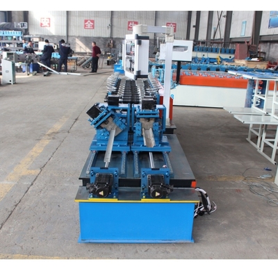 Çatı duvar paneli için iki tek Keel Stud ve Track C U kuru duvar rulo şekillendirme makinesi