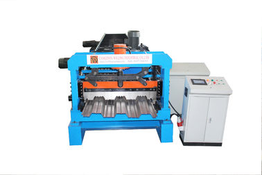 380V 50Hz 3 fazlı Metal Güverte Rulo Şekillendirme Makinesi, 15 - 20m / Dak