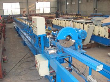 Su geçirmez Çelik iniş borusu Rulo Şekillendirme Makinesi Hidrolik Motor Yüksek Hız