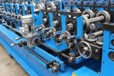 Tam Otomatik Metal Çatı Yapma Makinesi Rulman Bacak C Aşık Rulo Şekillendirme Makinesi