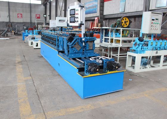 Hafif Çelik 0.4-0.6mm Kalınlık Saplama ve Rulo Şekillendirme Makinesi