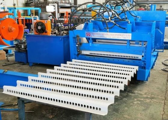 Tampon Çarpışma Önleme 10mm Otokorkuluk Rulo Şekillendirme Makinesi