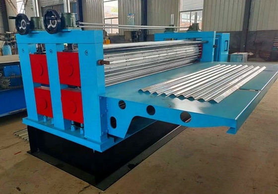 Demir Sac 0.14-0.3mm Çatı Rulo Şekillendirme Makinesi Varil Oluklu